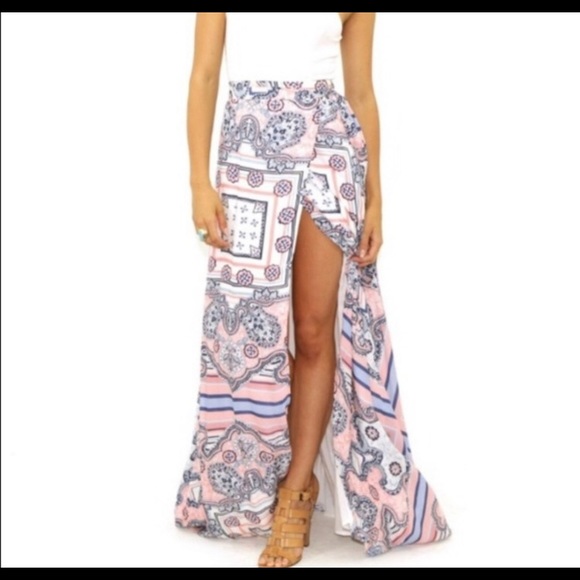Jet set Diaries wrap Maxi skirt - Picture 2 of 6